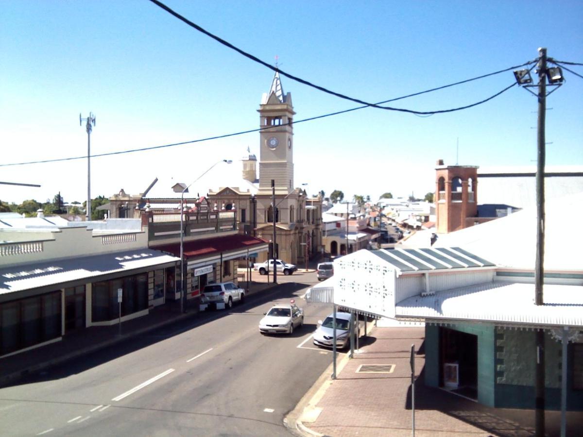 Affordable Gold City Motel Charters Towers Εξωτερικό φωτογραφία