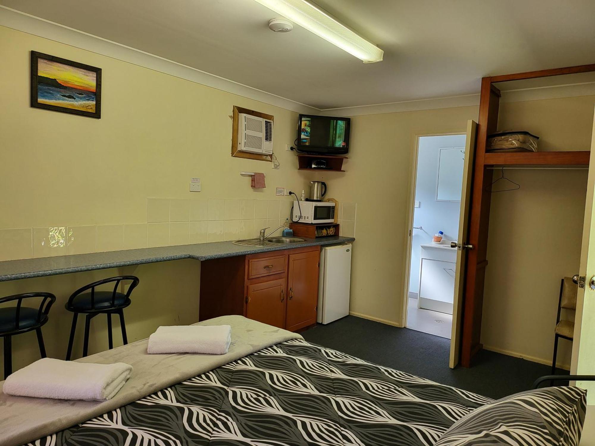 Affordable Gold City Motel Charters Towers Εξωτερικό φωτογραφία