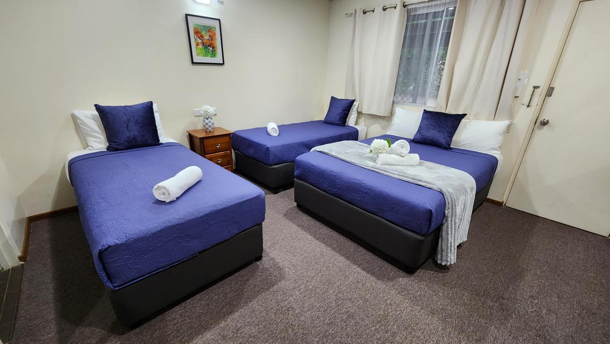 Affordable Gold City Motel Charters Towers Εξωτερικό φωτογραφία