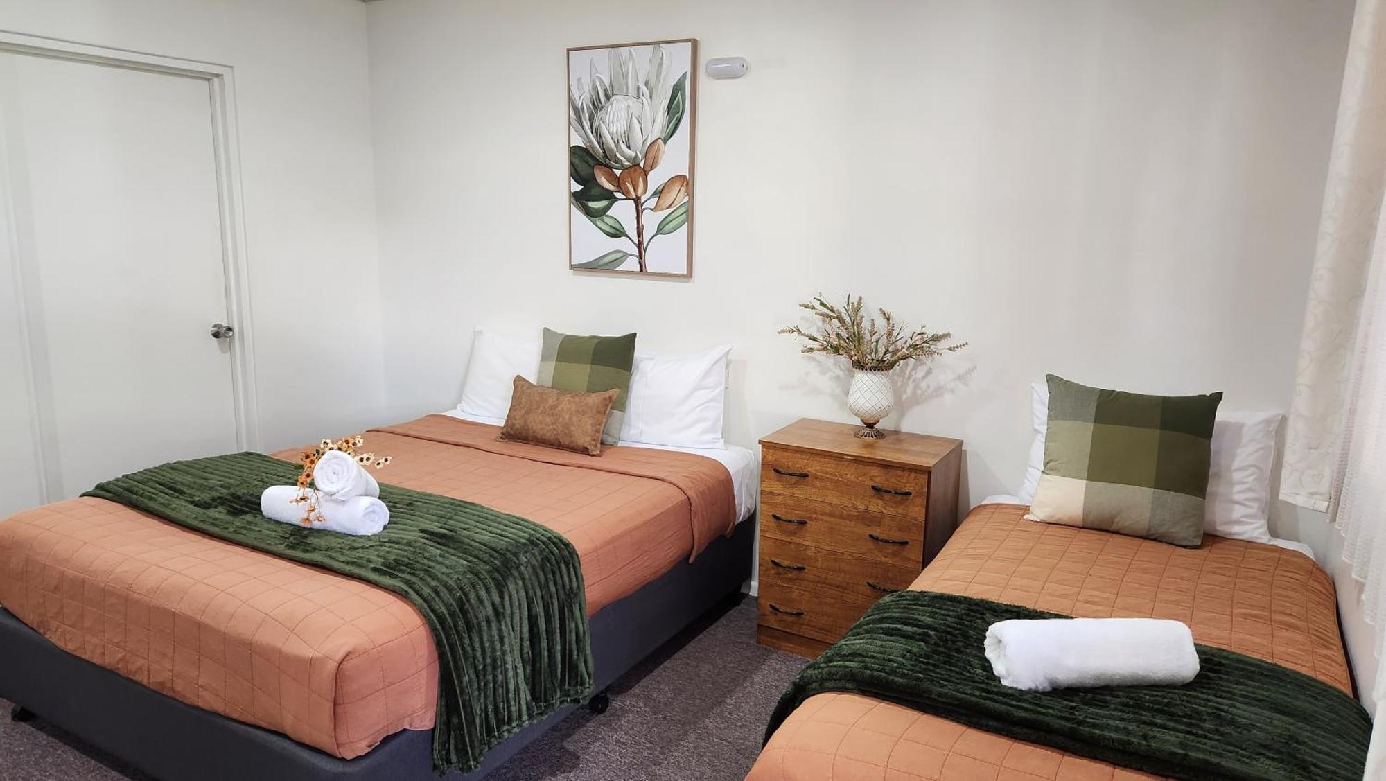 Affordable Gold City Motel Charters Towers Εξωτερικό φωτογραφία